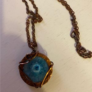 Handmade wire stone necklace set in copper